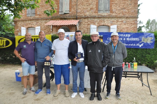 Les gars de Colomiers vainqueurs pétanque